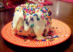 Funfetti bundt cakes are mini-sized bundts, full of funfetti goodness! They're as delicious as they are adorable!