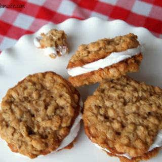 Homemade Oatmeal Marshmallow Cream Pies via Comfortably Domestic