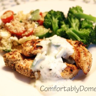 Mediterranean Chicken with Homemade Tzatziki Sauce | ComfortablyDomestic.com