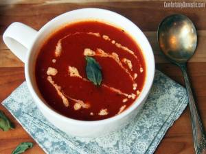 Ten Minute Homemade Tomato Soup Recipe | ComfortablyDomestic.com