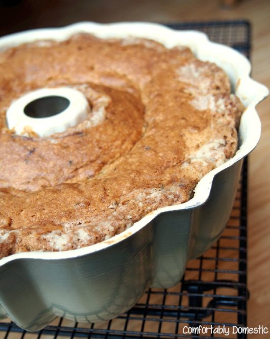 zucchini bundt cake, cooling