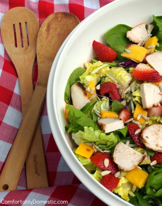 Summer Strawberry Mango Salad with Strawberry Poppyseed Vinaigrette | ComfortablyDomestic.com