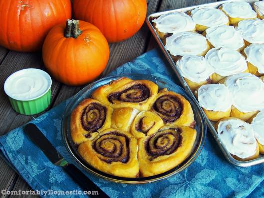 Pumpkin Cinnamon Rolls | ComfortablyDomestic.com