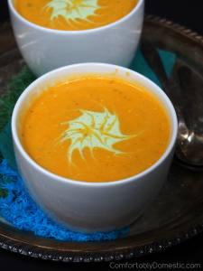 Spicy Butternut Squash Bisque | ComfortablyDomestic.com