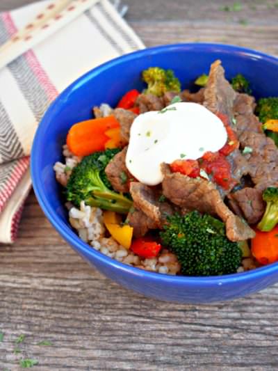 Southwest-Steak-Stir-Fry combines tender beef with fresh vegetables and a blend of savory seasonings inspired by the southwest region in a healthy, tasty twist on traditional stir fry.